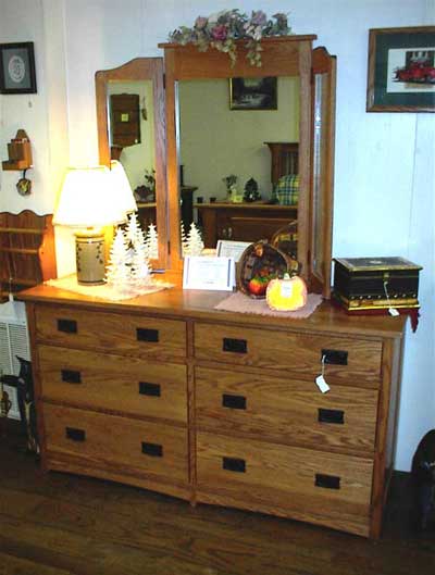 Amish Made 6 Drawer Dresser with Mirror