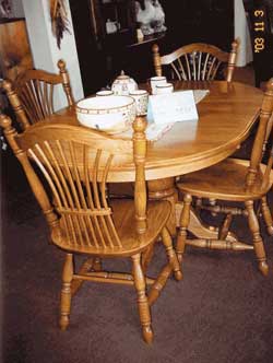 Amish Custom Made Oak Oval Table