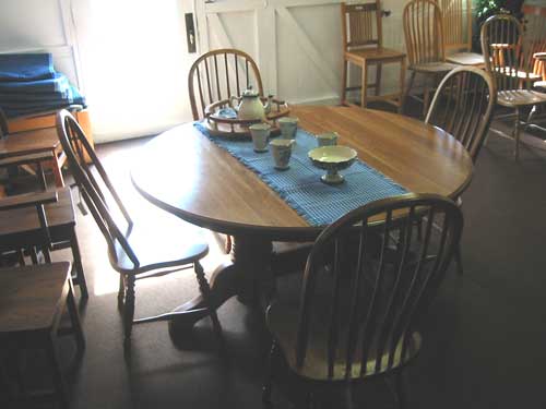 Amish Made 60" Round Cherry Table