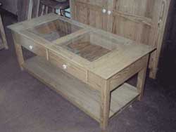 Amish Custom Made Oak Diplay Cabinet Coffee Table