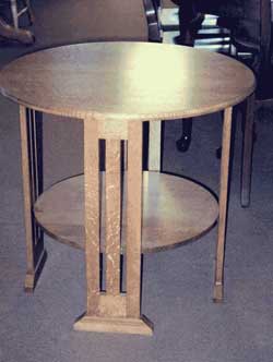 Amish Custom Made Quartersawn Oak Circular End Table