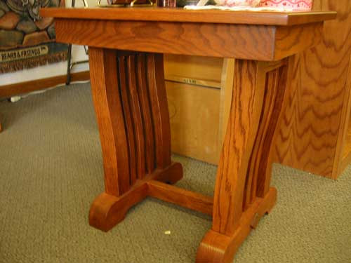Locally Amish Custom Crafted Oak Prestige End Table