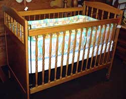Oak Baby's Crib